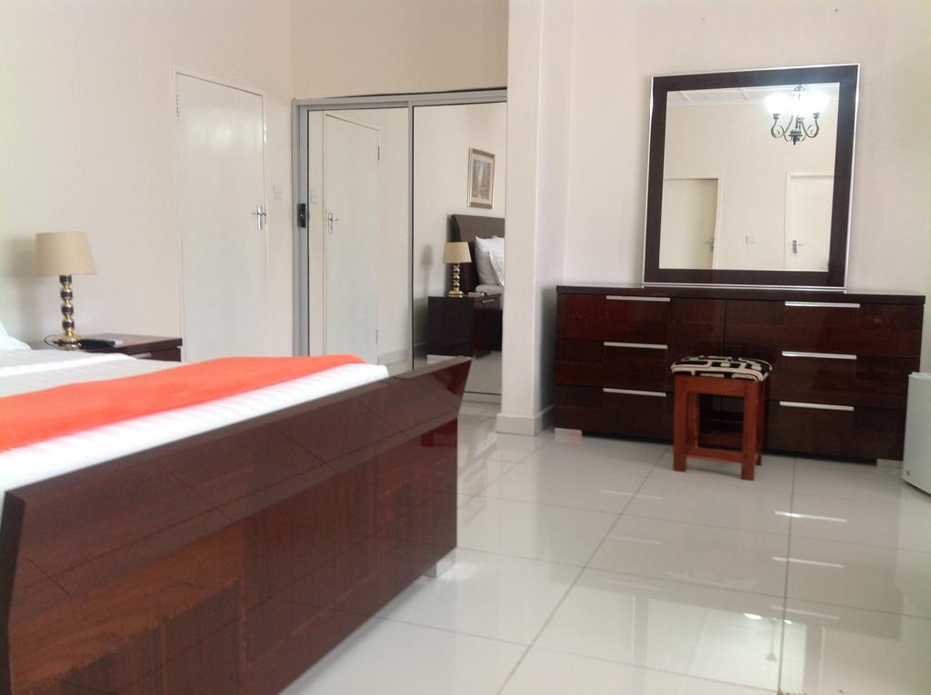 Cypress Executive Lodge ลิฟวิงสโตน ภายนอก รูปภาพ